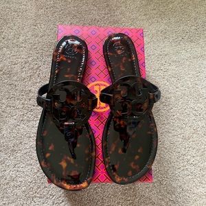 Tory Burch Tortoise Shell Miller NIB Size 11